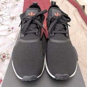 Adidas NMD R1 Men’s size 13